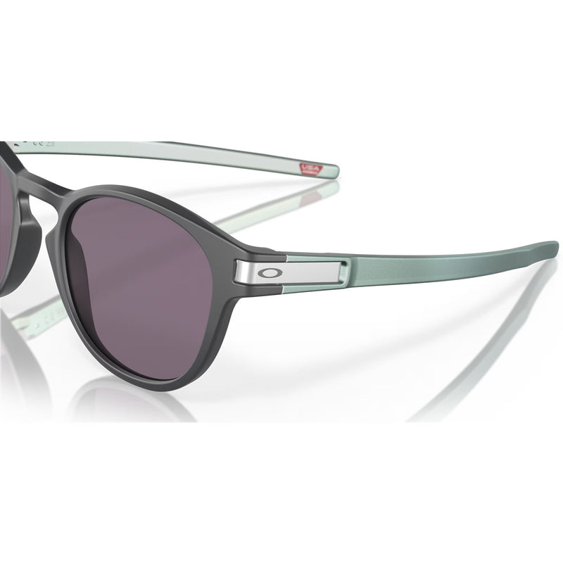 Oakley Latch - Matte Carbon