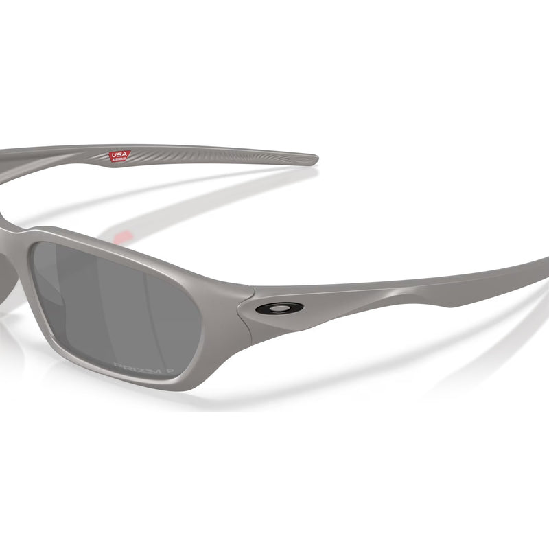 Oakley Terraforma - Titanium/Prizm Black Polarised Lens