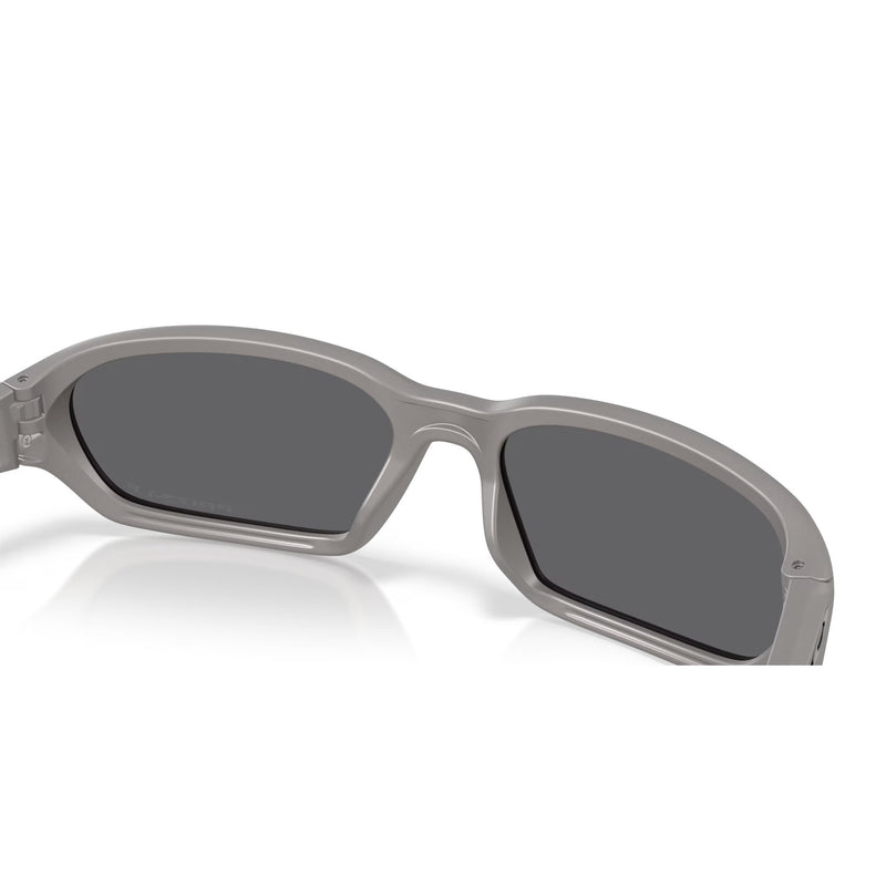 Oakley Terraforma - Titanium/Prizm Black Polarised Lens