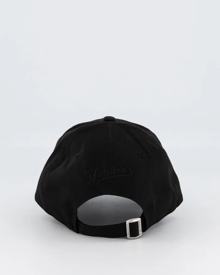 New Era New York Yankees Black on Black 9FORTY