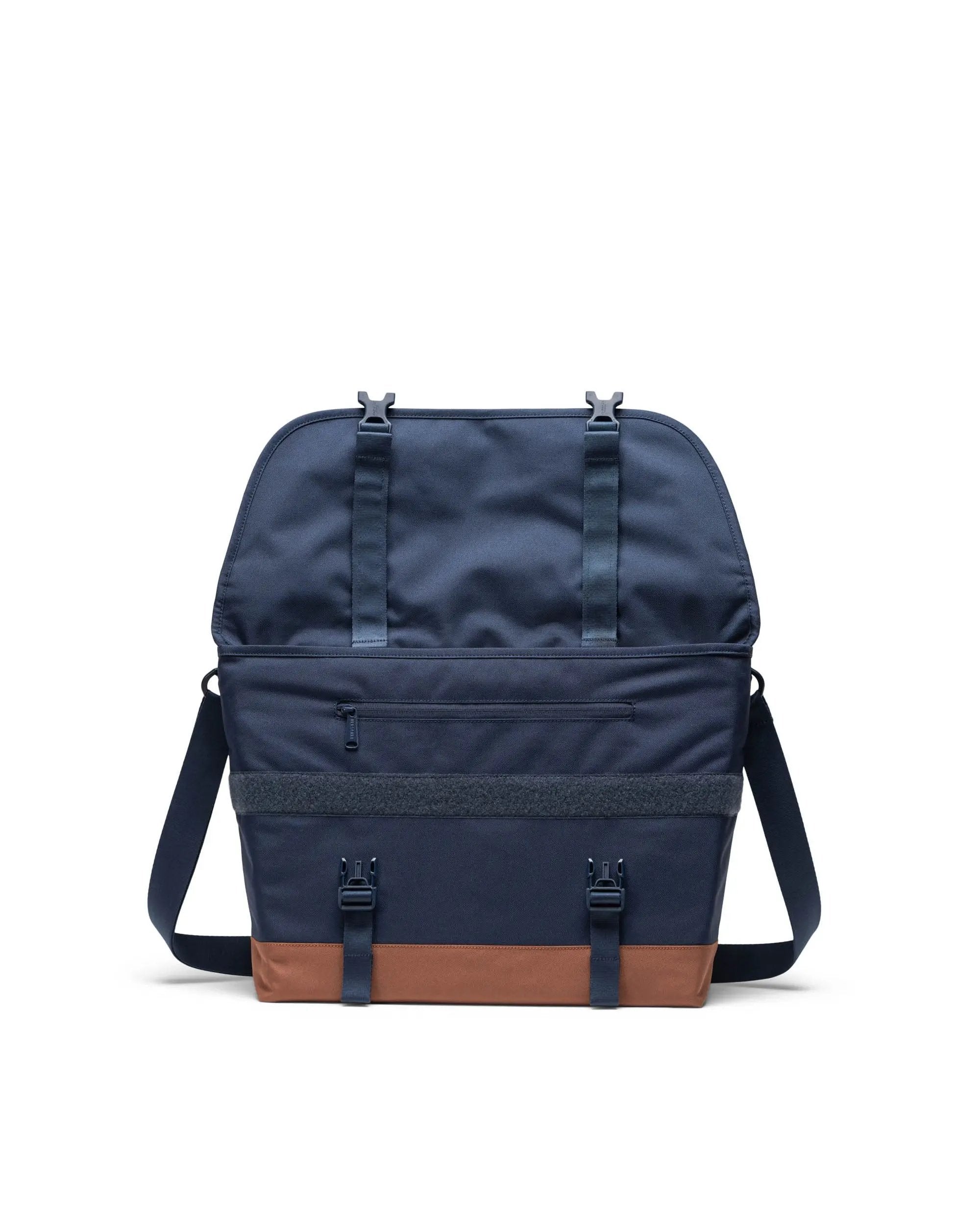 Herschel Cove Messenger Bag 22.5L - Navy/Saddle Brown