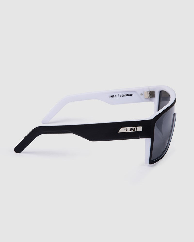 Unit Command Polarised Sunglasses - Black / White