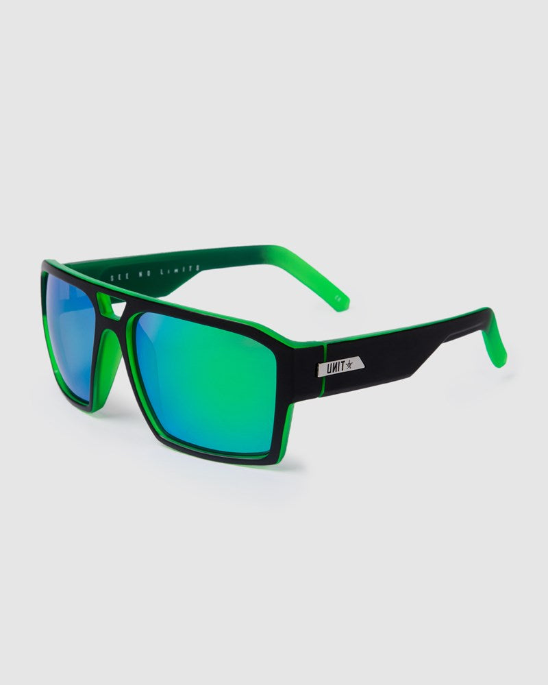 Unit Vault Polarised Sunglasses - Matte Black / Dip Green