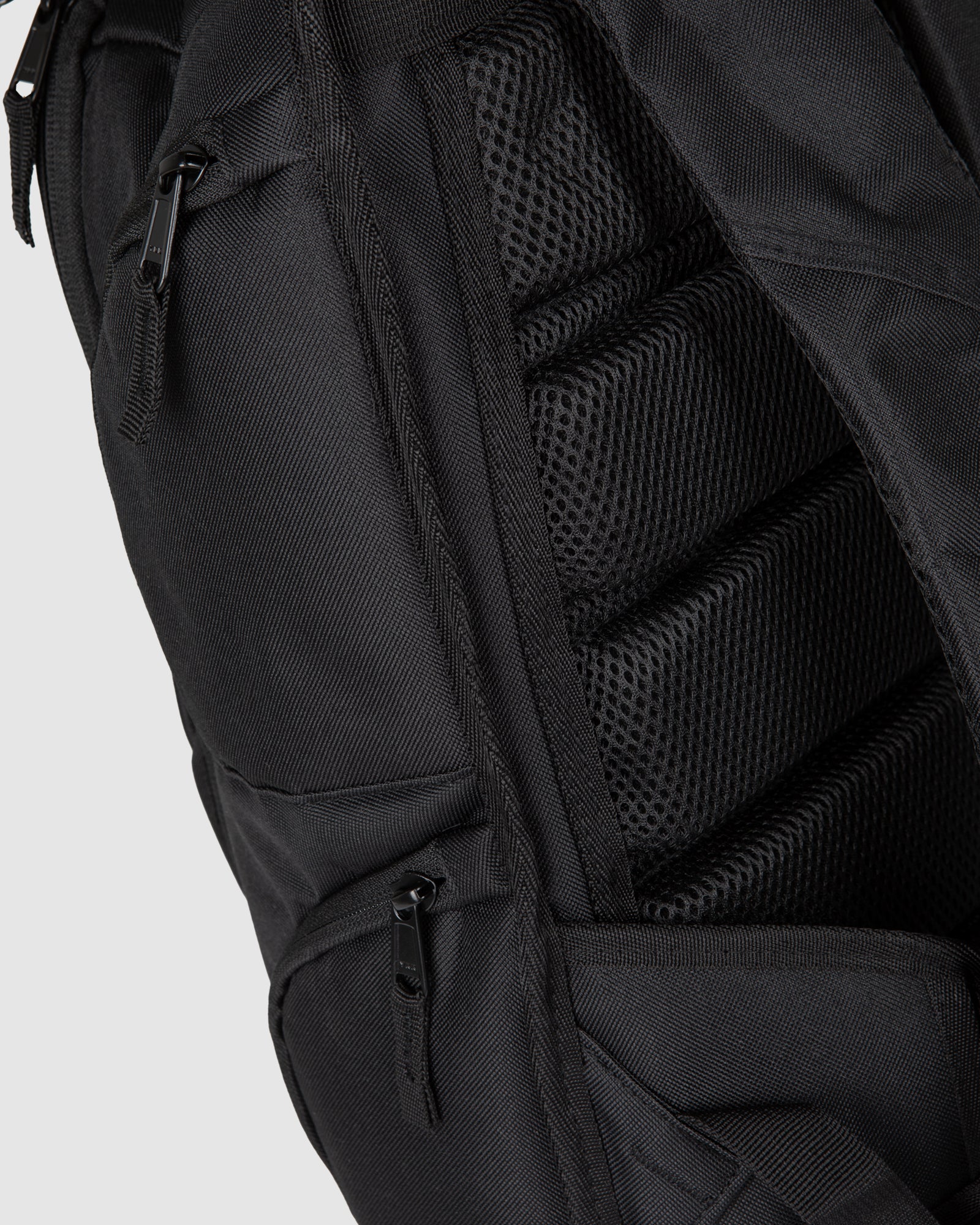 Unit Comanche V4 Backpack
