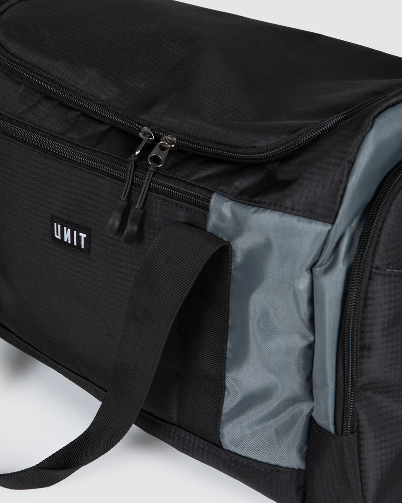 UNIT LUGGAGE - DUFFLE (SMALL) - TRAIL