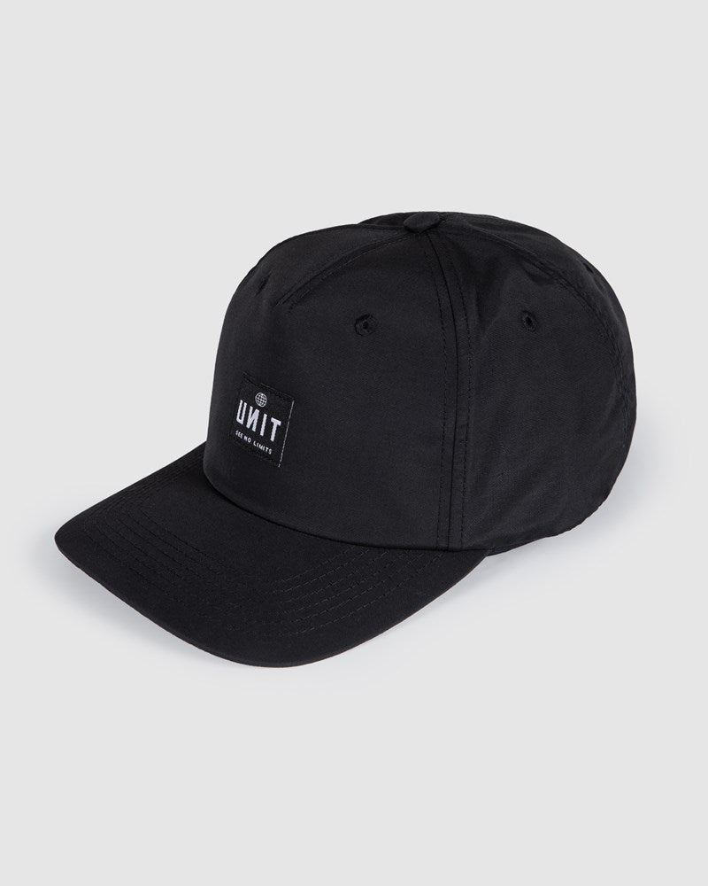 Unit MENS HEADWEAR - FLAT PEAK UNSTRUCTURED STRAPBACK - LEVEL