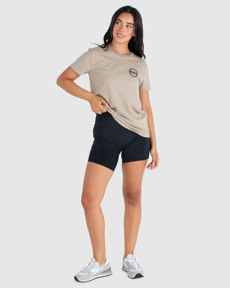 Unit LADIES TEES - OUTLAND