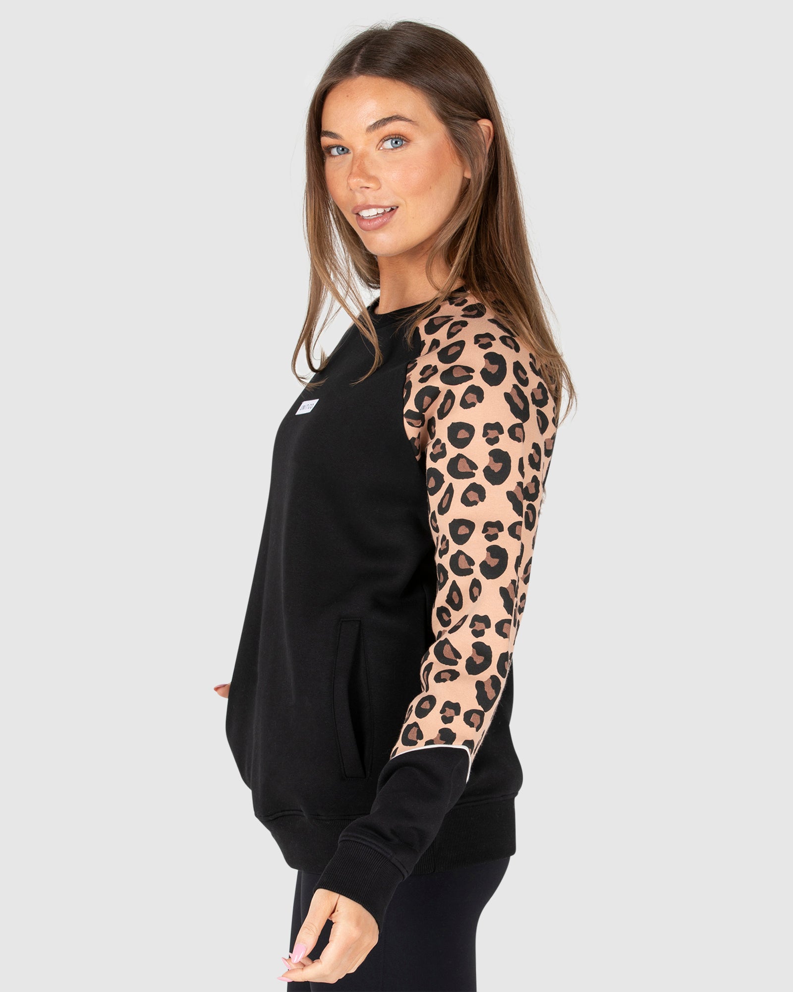 Unit Hunter Ladies Crew Fleece