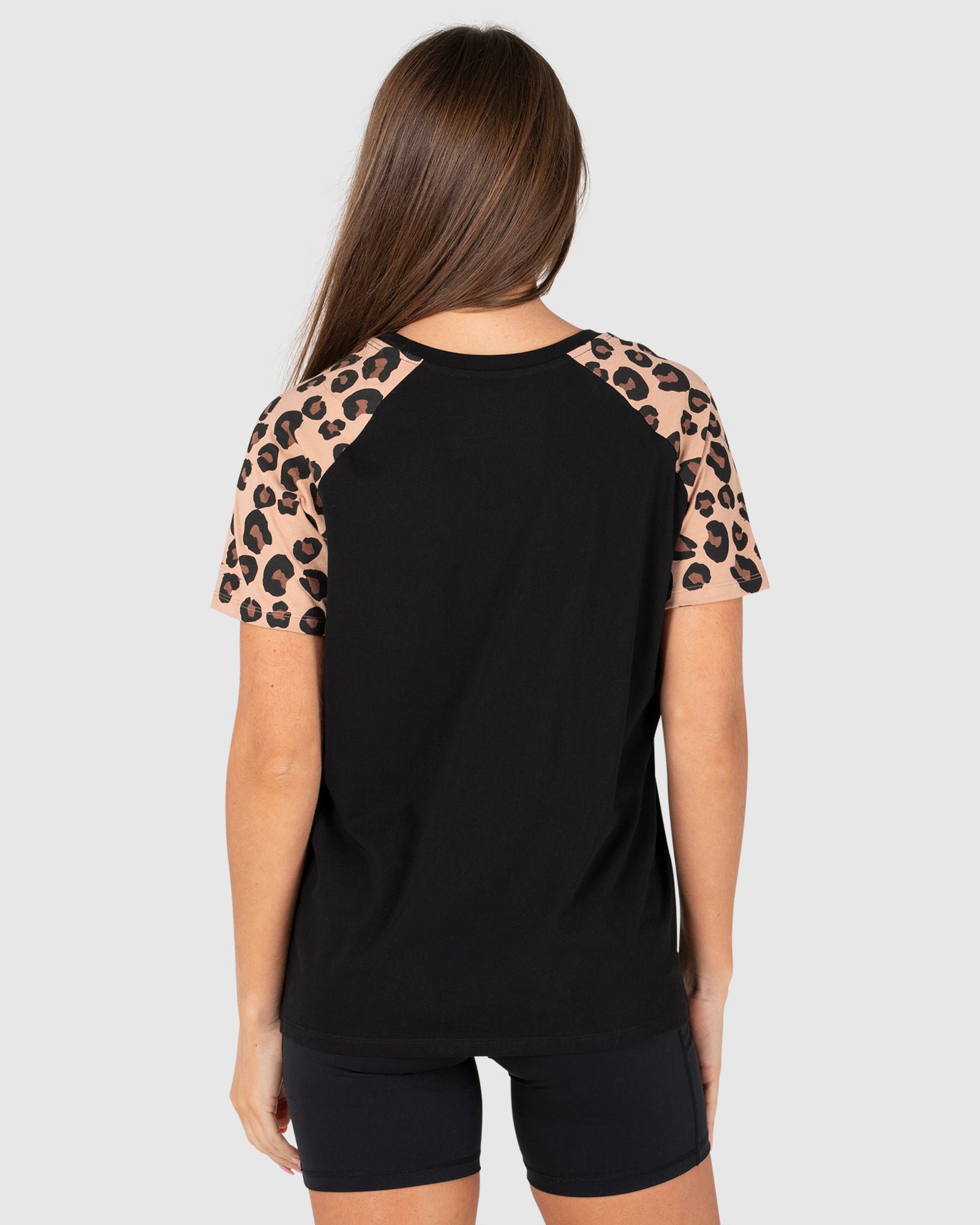 Unit Hunter Ladies Tee