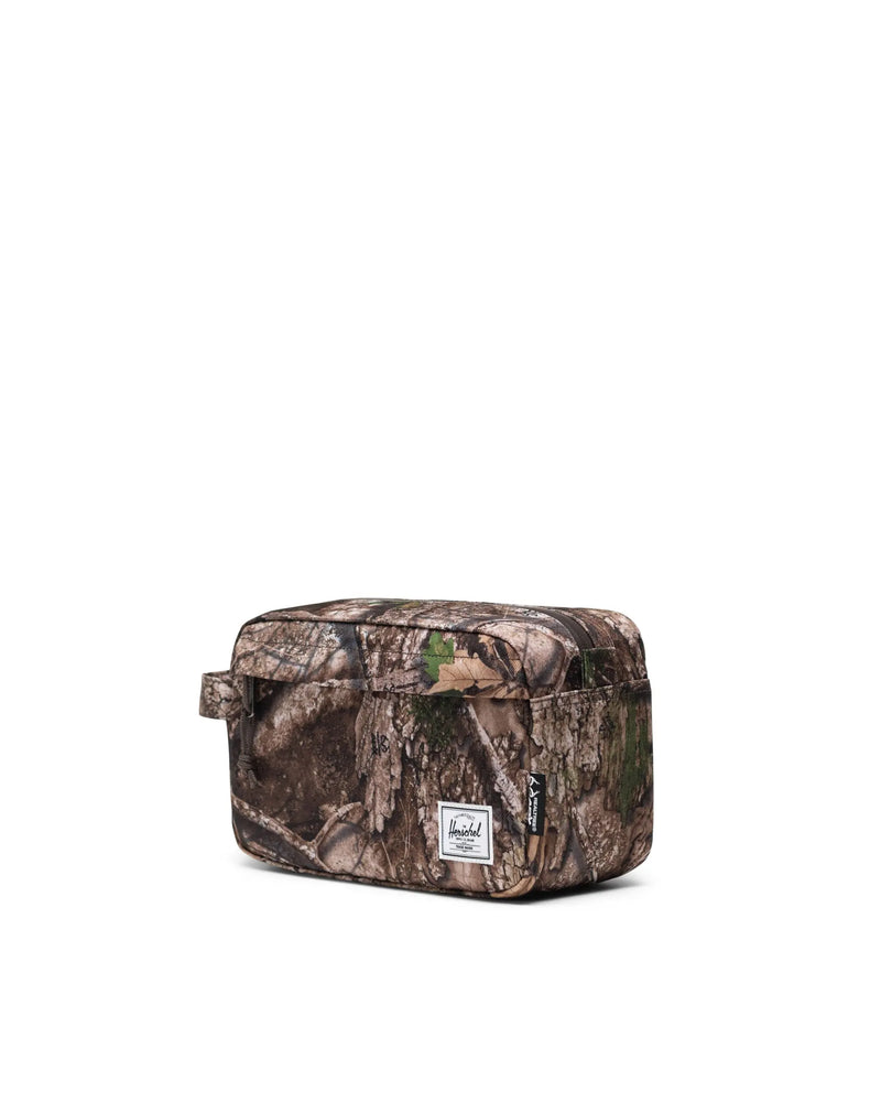 Herschel x RealTree Chapter Travel Kit