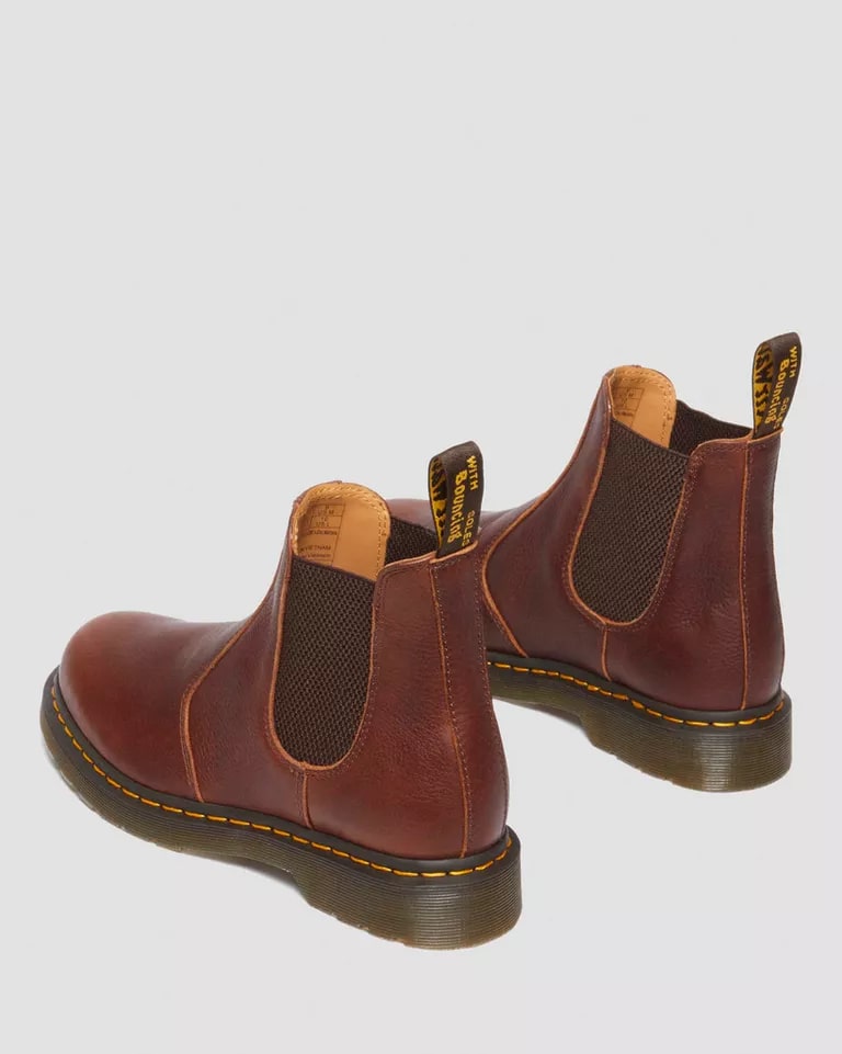 Dr. Martens 2976 Ambassador Leather Chelsea Boots - Cashew
