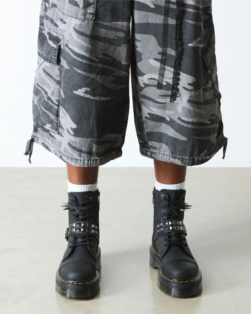 Dr. Martens Jadon Wax Pull Up