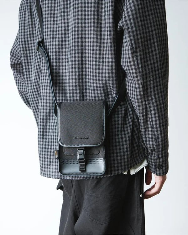 Dr. Martens Reporter Bag - Black Cordura Grid / Kiev