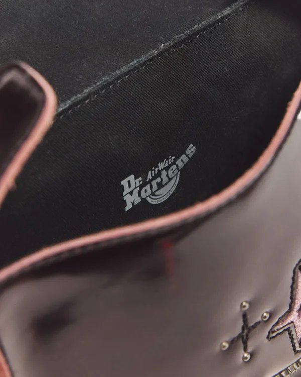 Dr. Martens 7" WMG Satchel - DMs Purple+Black Arcadia+Kiev