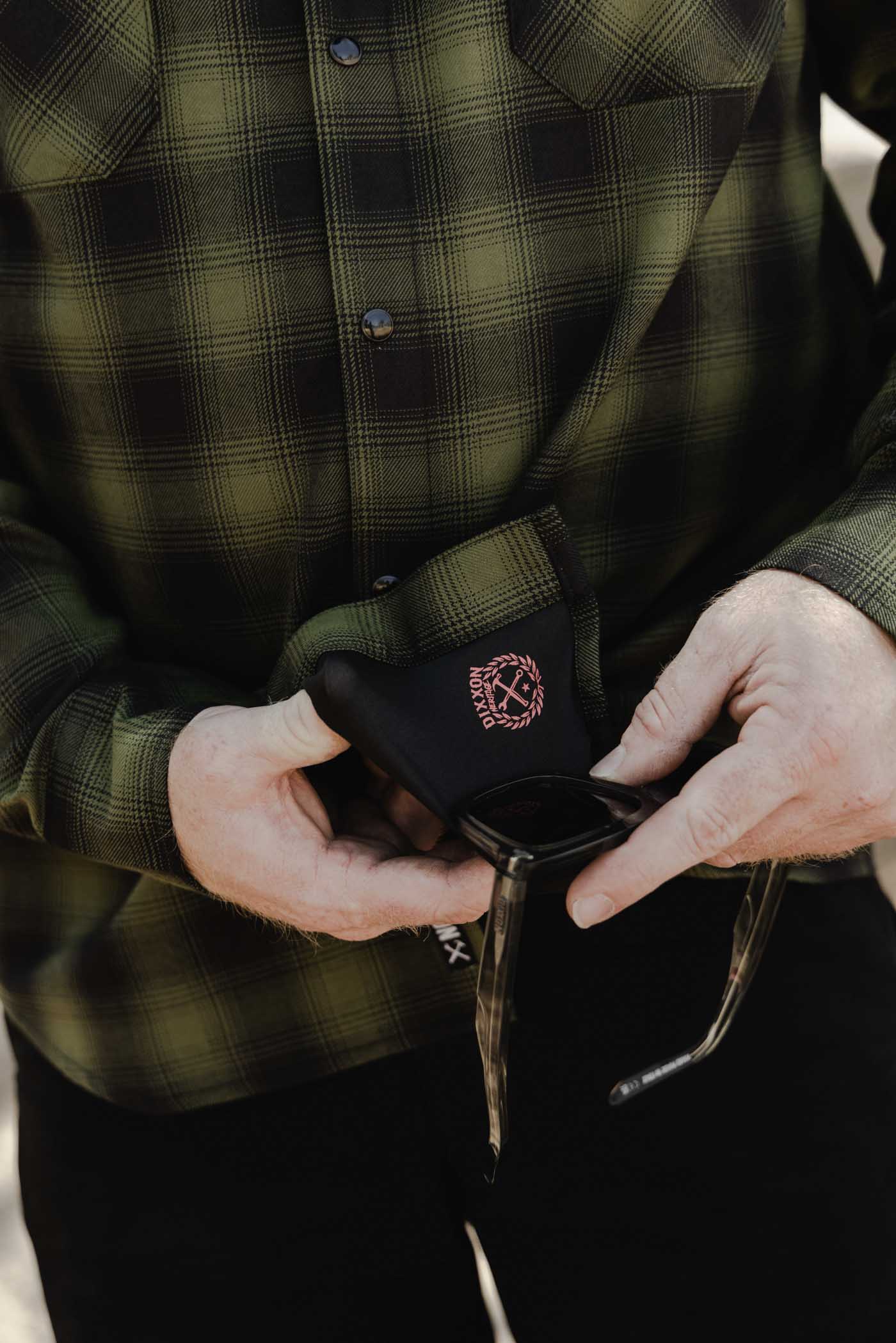 Dixxon Lone Wolf Heritage Flannel