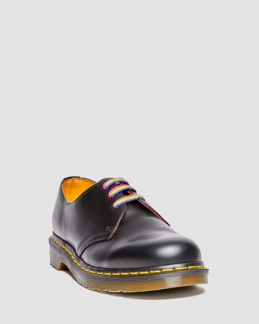Dr Martens 65cm Rainbow Flat Laces - Polyester