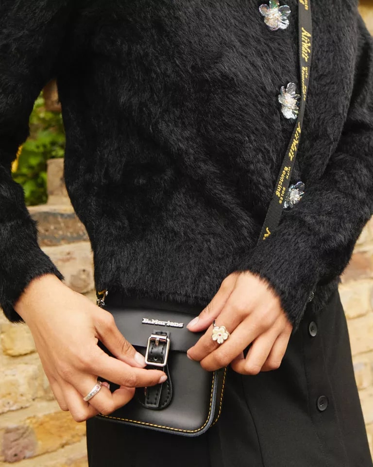 Dr Martens 5" Mini Leather Satchel - Black Kiev & Black Smooth