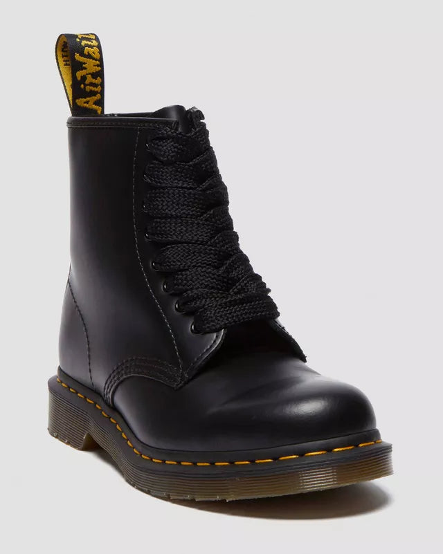 Dr. Martens 140CM Flat Thick Laces (8-10 Eye) Black Polyester