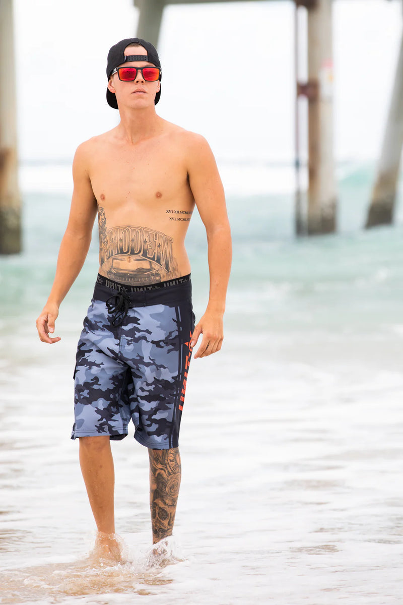 Unit Primer Polarised Sunglasses - Matte Black / White