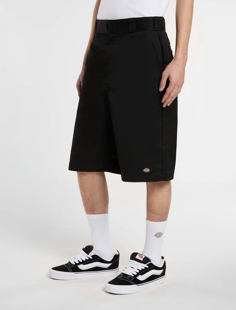 Dickies 42283 13" Loose Fit Multi Pocket Short