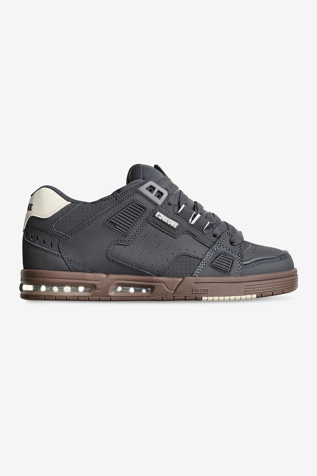 Globe Sabre - Lead / Gum