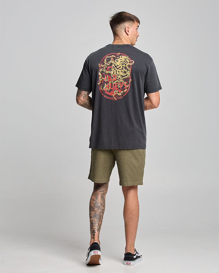 The Mad Hueys KRAKEN TINS | SS TEE