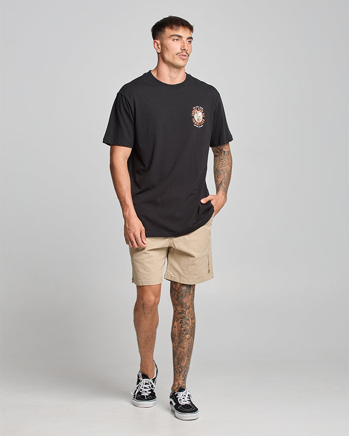 The Mad Hueys CAUGHT FK ALL | SS TEE