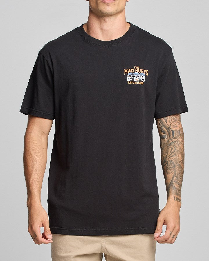 The Mad Hueys CAPTAIN COOKED | SS TEE