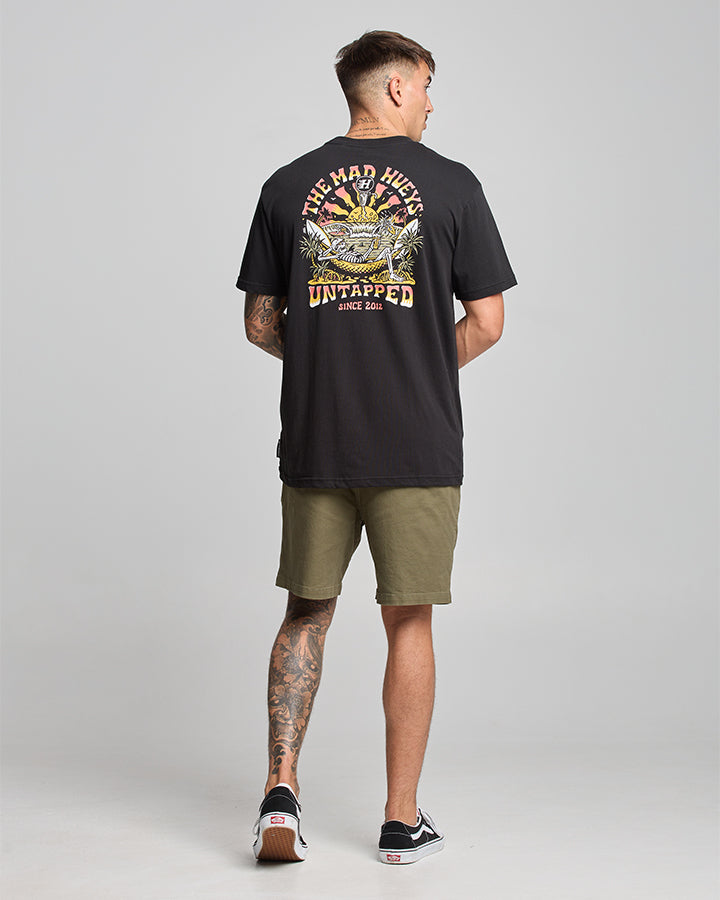 The Mad Hueys UNTAPPED | SS TEE