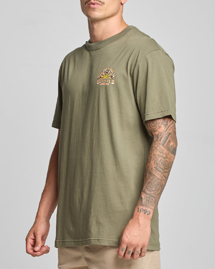 The Mad Hueys UNTAPPED | SS TEE