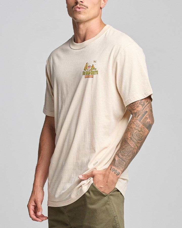 The Mad Hueys DAY FOR IT | SS TEE