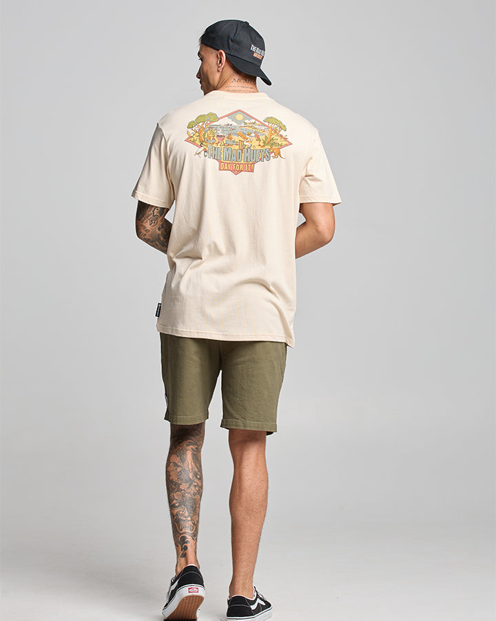 The Mad Hueys DAY FOR IT | SS TEE