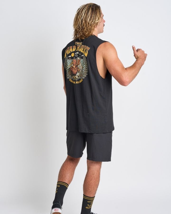 THE MAD HUEYS YEAH NAH NZ | MUSCLE