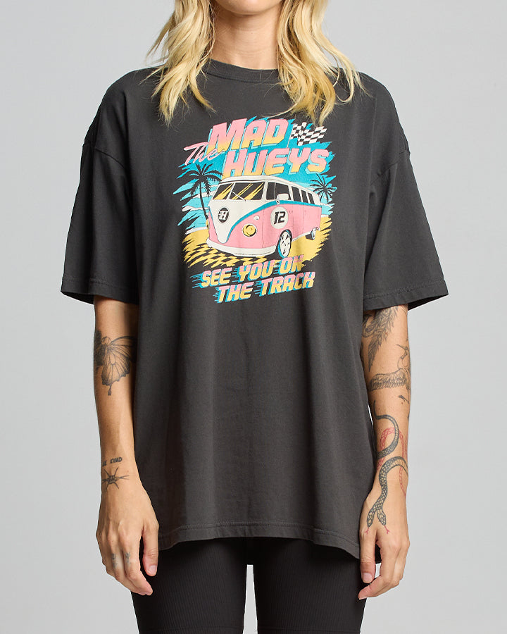 The Mad Hueys SEE YOU ON THE TRACK | WOMENS OVERSIZED SS TEE