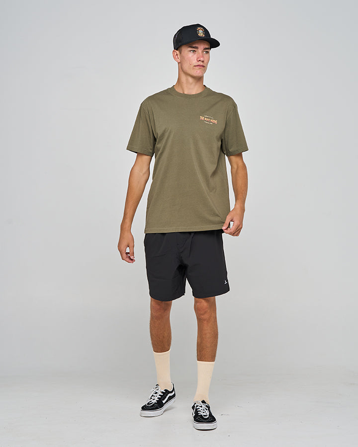 The Mad Hueys CAUGHT FK ALL SKULL | SS TEE