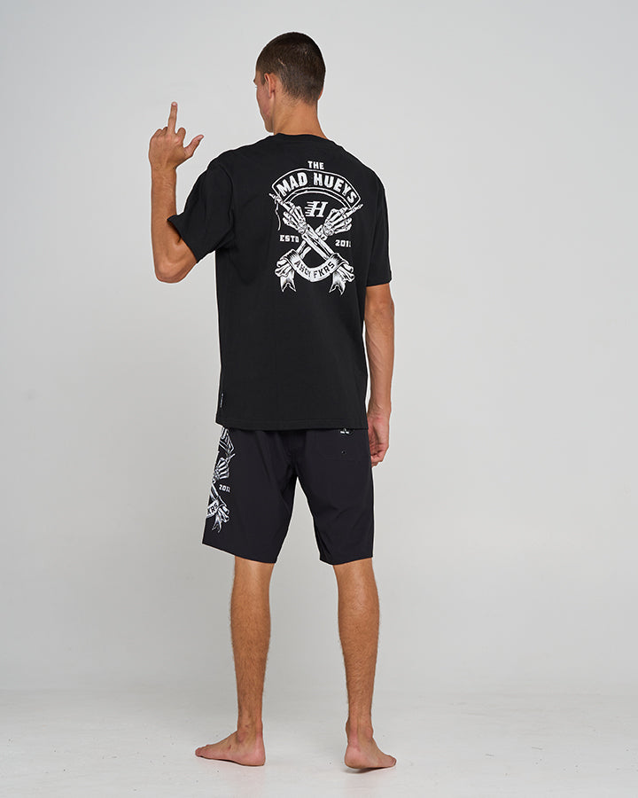 The Mad Hueys FKRS AHOY | SS TEE