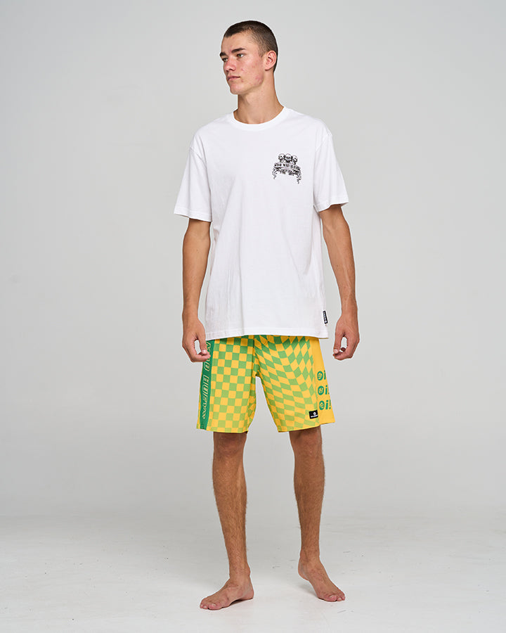 The Mad Hueys TRIPLE ANCHOR | SS TEE