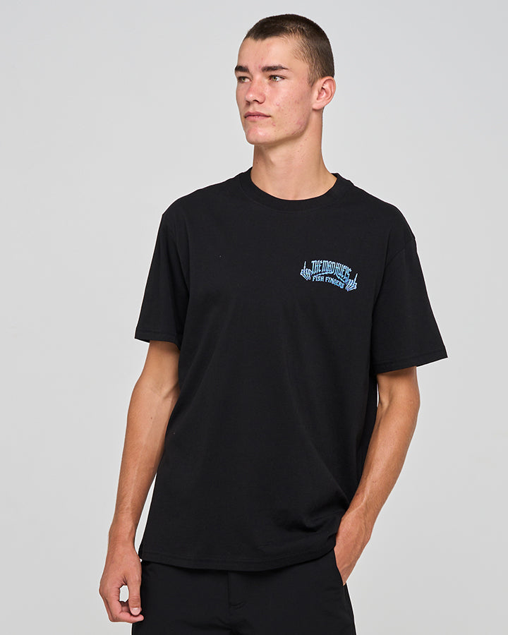 The Mad Hueys FISH FINGERS | SS TEE