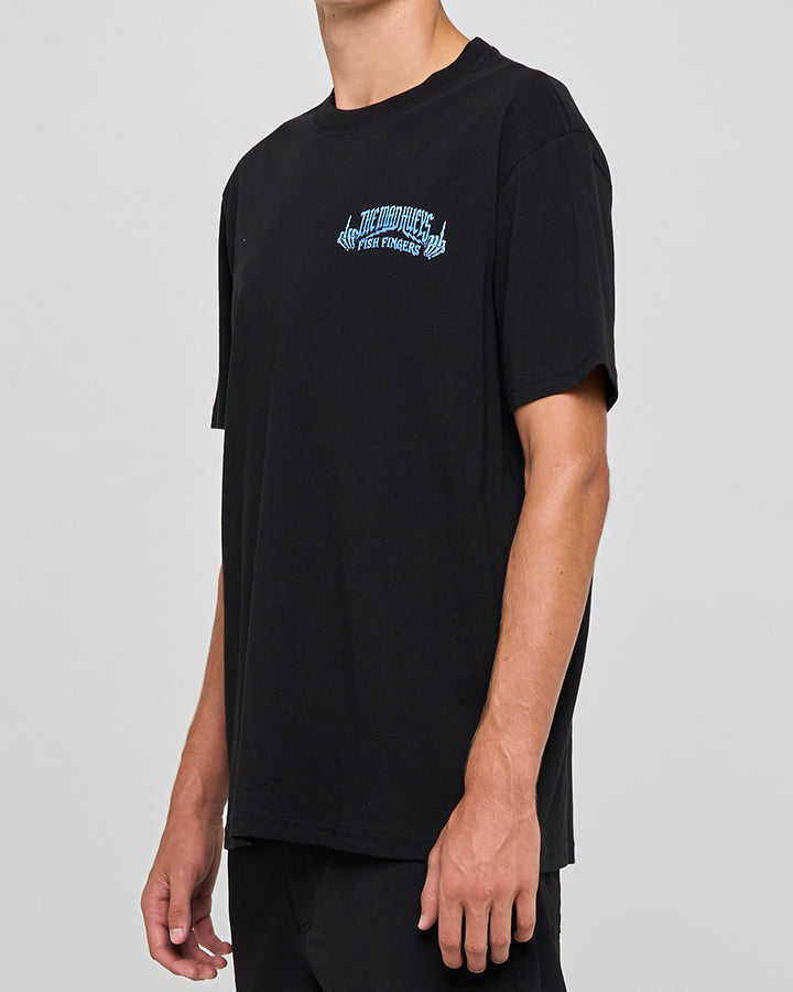 The Mad Hueys FISH FINGERS | SS TEE
