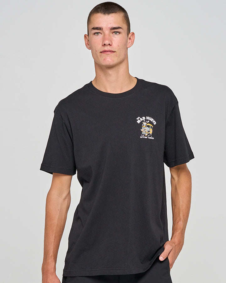 The Mad Hueys GETTING TANKED | SS TEE