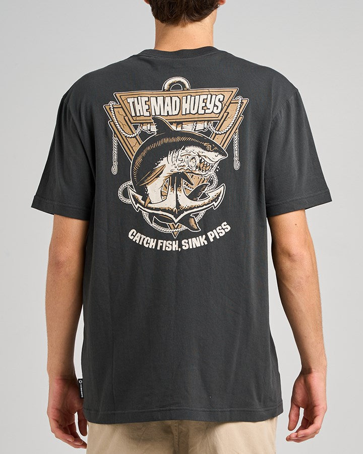 The Mad Hueys ANCHOR SHARK | SS TEE