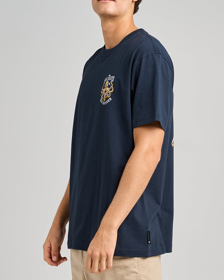 The Mad Hueys ANCHOR OCTOPISSED | SS TEE