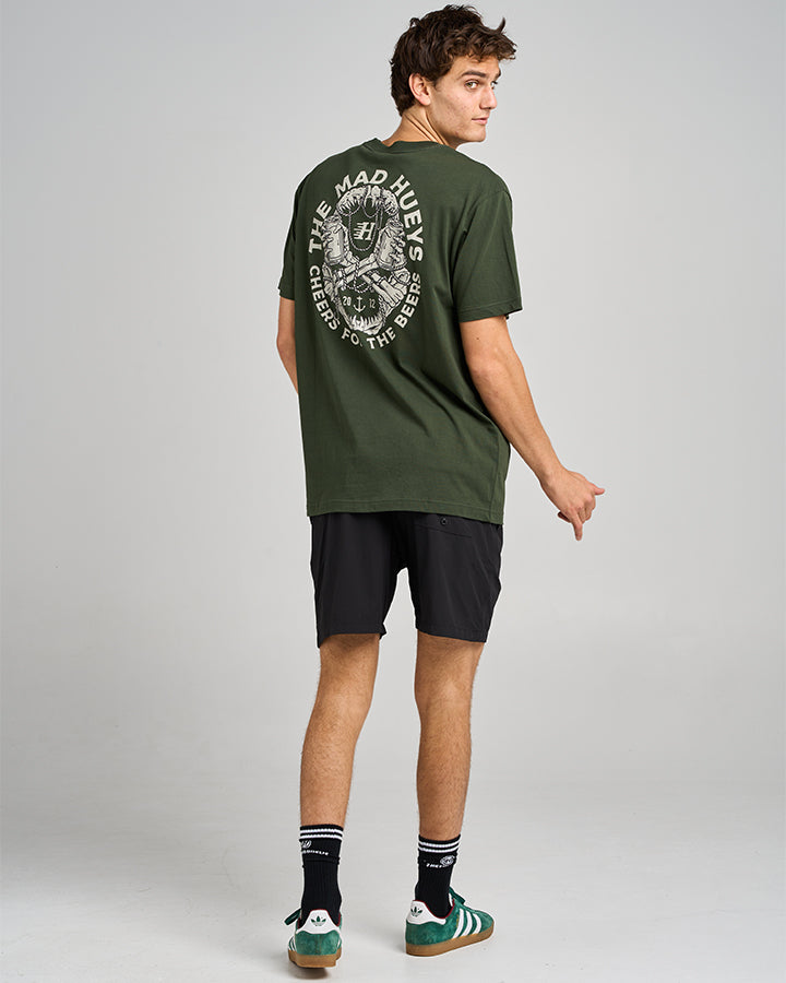 The Mad Hueys CHEERS AND BEERS | SS TEE