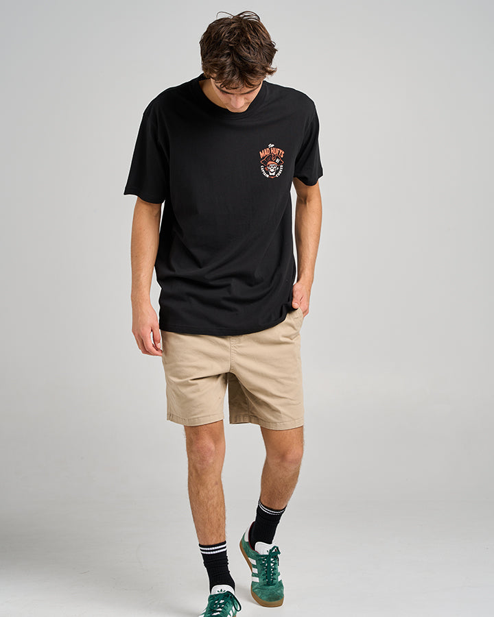 The Mad Hueys THE CAPTAINS COOKED | SS TEE