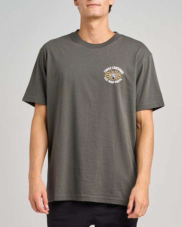 The Mad Hueys LOOSE CANNONS | SS TEE