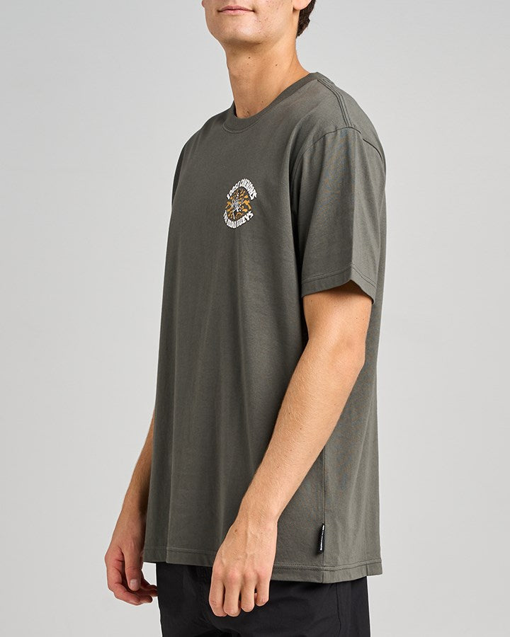 The Mad Hueys LOOSE CANNONS | SS TEE