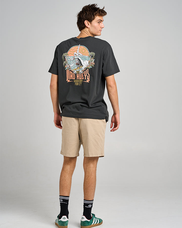 The Mad Hueys SHOEY SESH | SS TEE