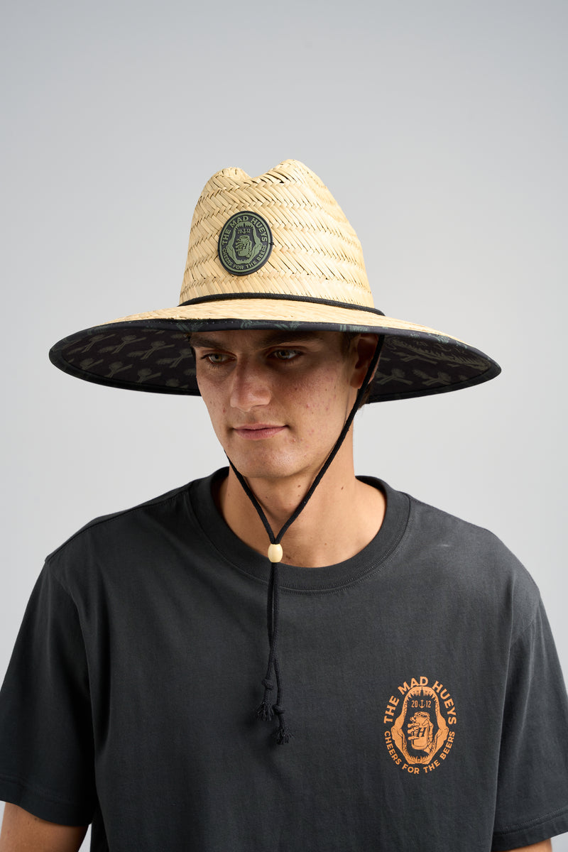 The Mad Hueys CHEERS AND BEERS | STRAW HAT
