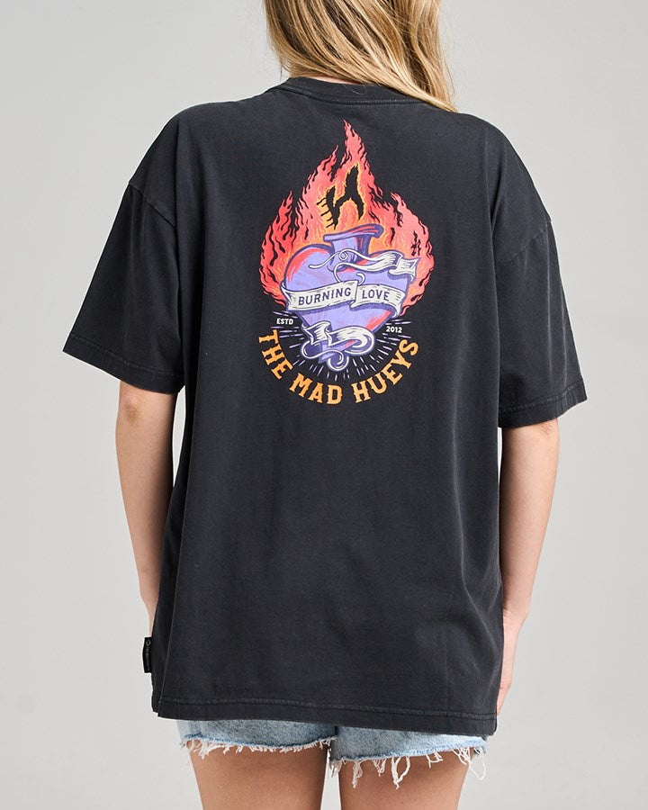 The Mad Hueys BURNING LOVE | WOMENS OVERSIZED SS TEE