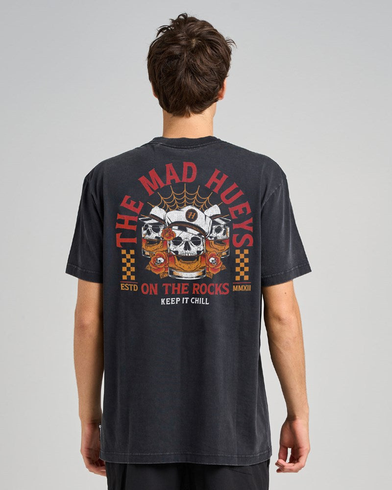 THE MAD HUEYS TRIPLE ON THE ROCKS | SS TEE